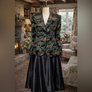 Vintage 1940s Chinese Brocade Elegant Black Satin Floral Blazer/Jacket